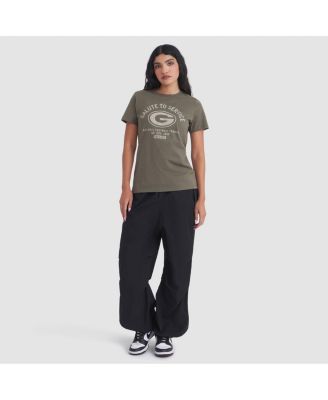 Women's Olive Green Bay Packers 2025 Salute to Service Sideline T-Shirt