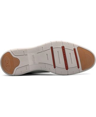 Men's Eastmont Almond Toe Chukka Boots