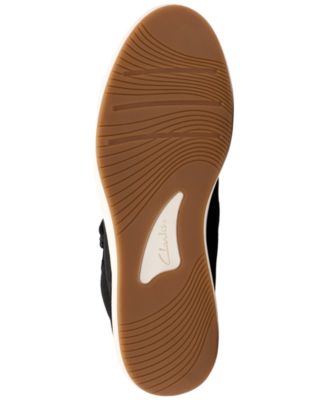 Women's BreezeSky Rae Lace-Up Sneaker