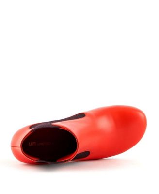 Womens Zuma Flow Mid Booties