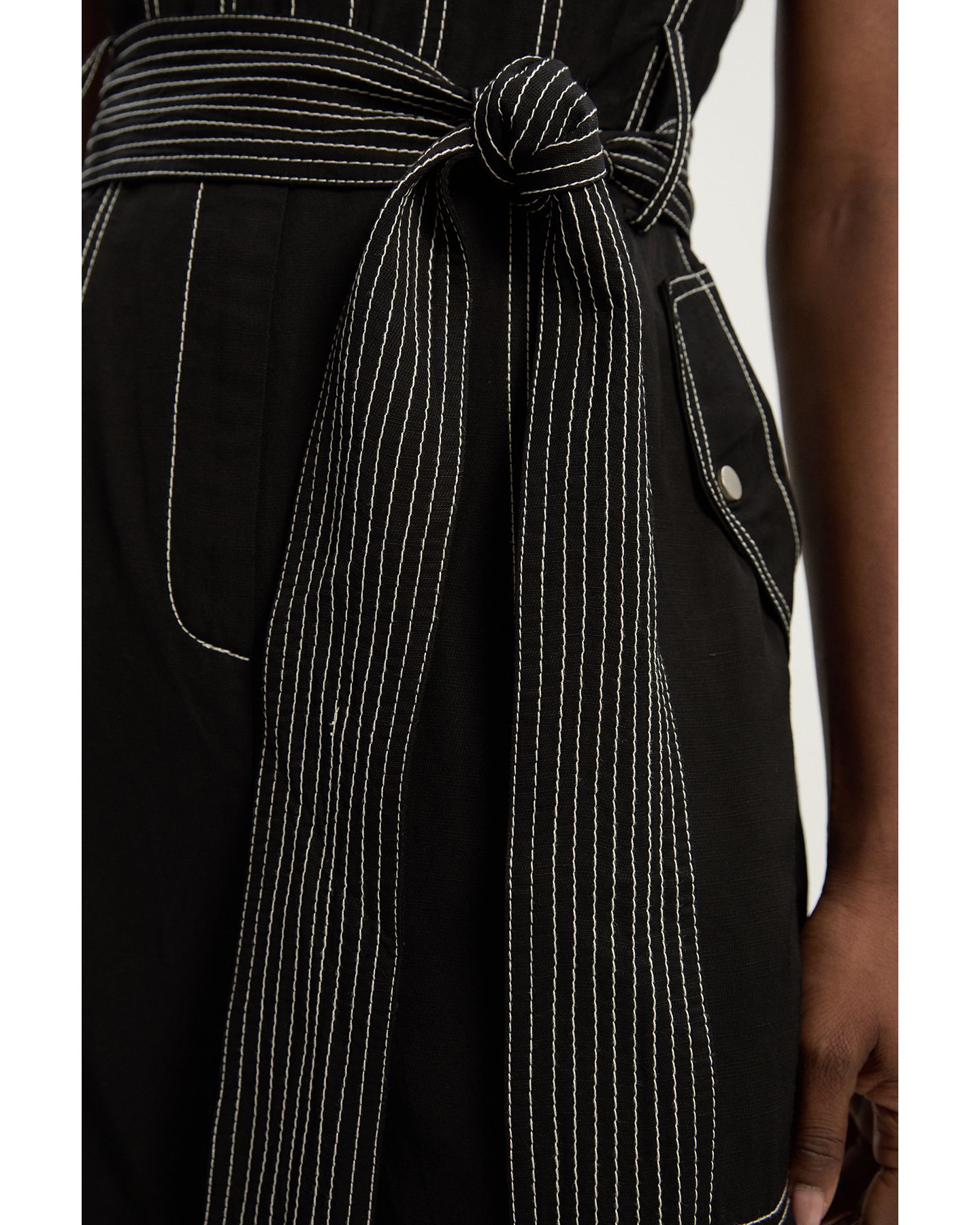 Женский комбинезон Karen Millen Premium Linen Woven Jumpsuit, цвет: Чёрный — фото 4