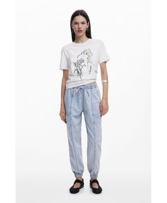 Women's Floral T-shirt feminine silhouette