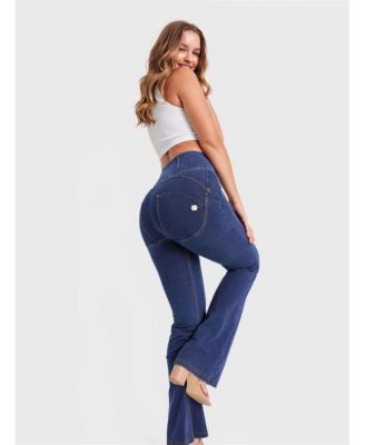 Women's Super High-Rise Sculpting Flare Jeans