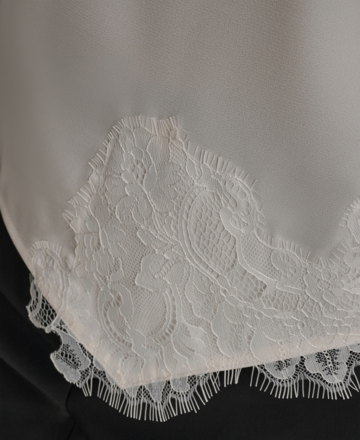 Donna Karan Women's Sleeveless Embellished Lace Trim Top In White