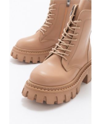 Zarela Chunky Boot (Women)