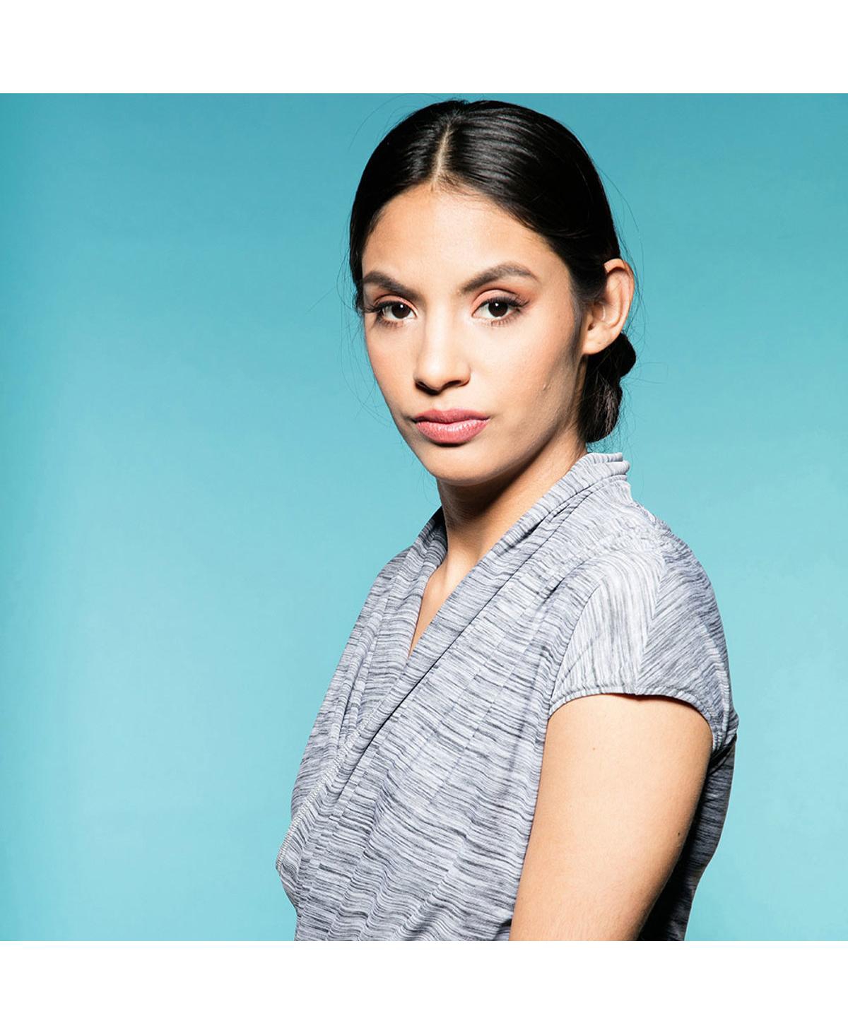 Savage Widetone Seamless Background Paper, 86" wide x 36' True Blue, #75