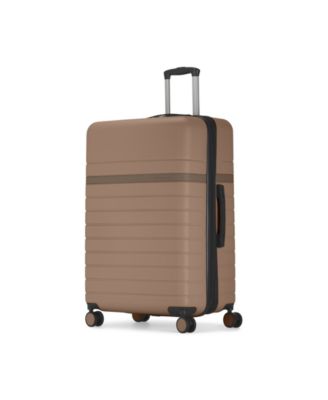 Lisbon 30" Check-In Large Spinner