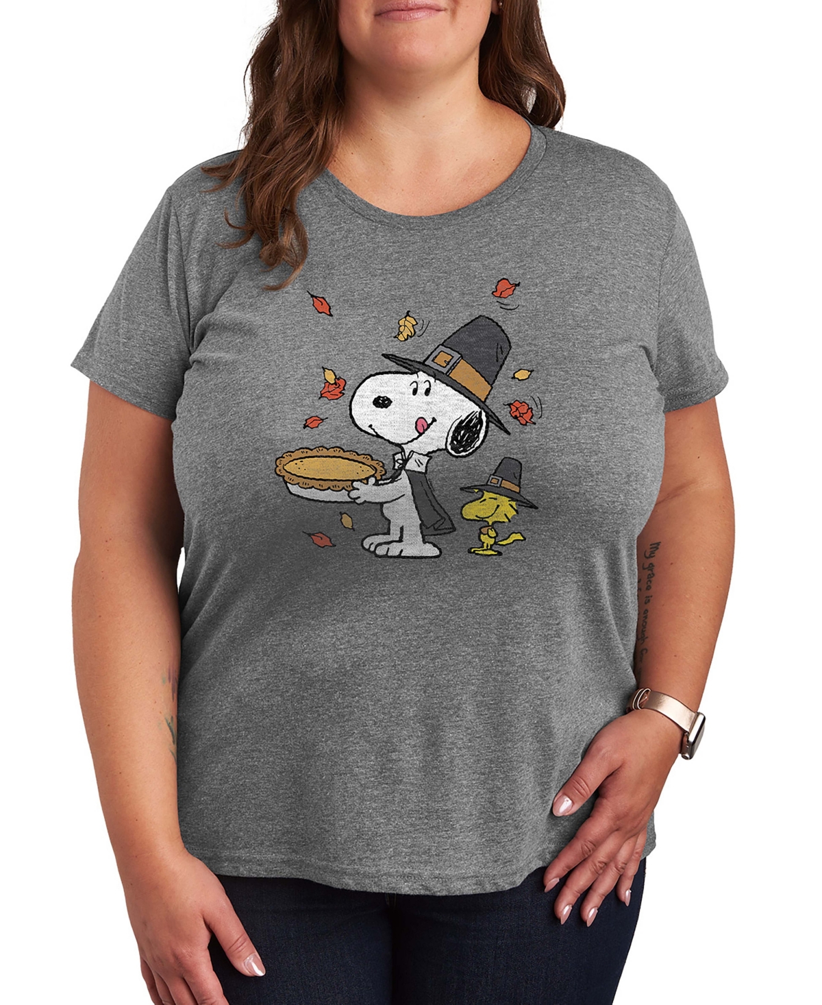 Hybrid Apparel Thanksgiving Pie Snoopy And Woodstock Women's Short Sleeve Graphic T-shirts In Gray