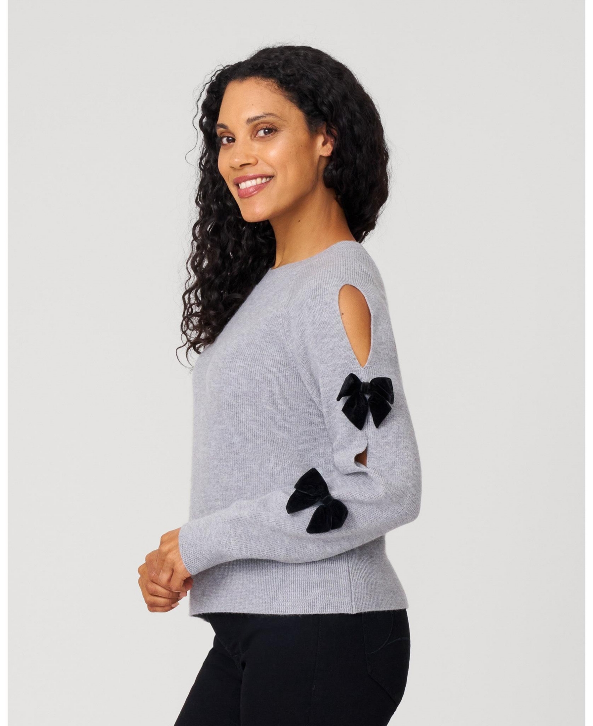 Cable & Gauge Bow Cut Out Sleeve Sweater