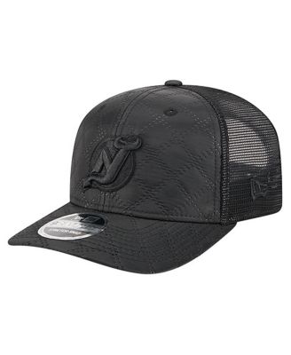 New Era - Men's Black New Jersey Devils Quilted Nylon 9SEVENTY Adjustable Trucker Hat