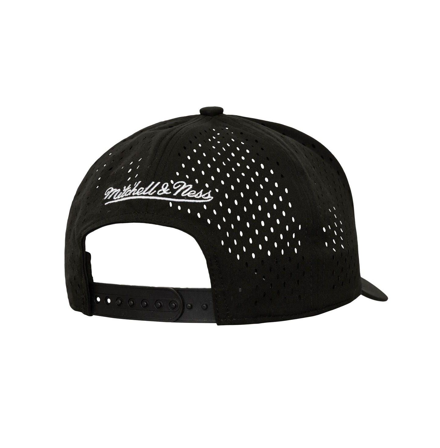 Мужская кепка Mitchell & Ness Black Baltimore Orioles Perfect Icon Pro Pinch Snapback Hat — фото 2