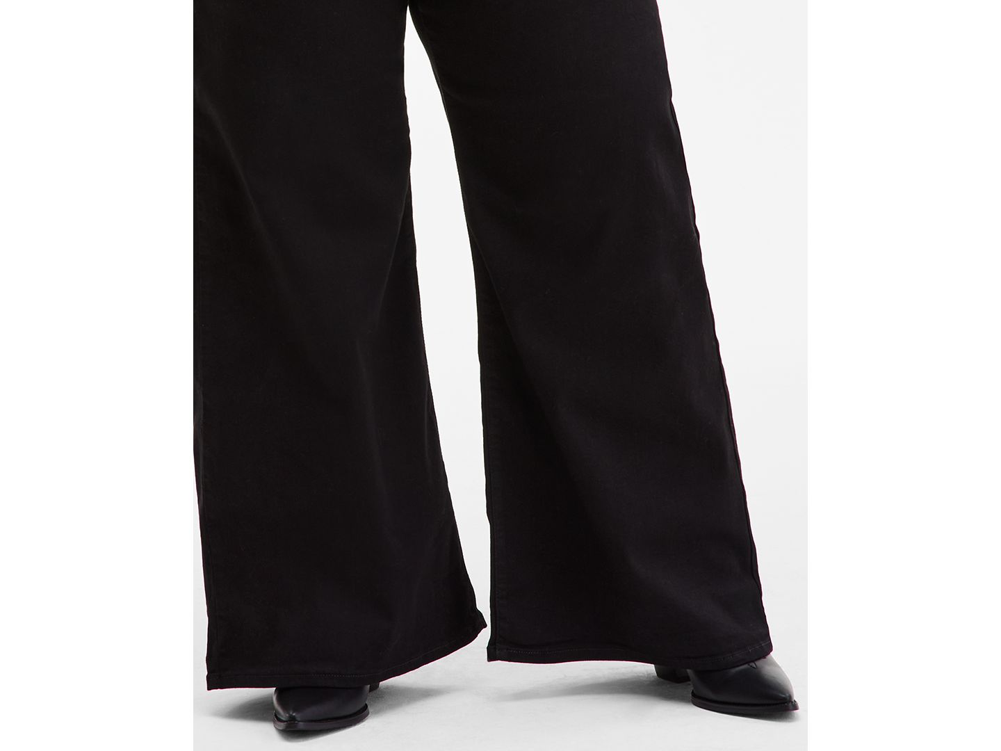 Женские джинсы Levi's Plus Size Mid Rise 318 Shaping Wide-Leg, цвет: Чёрный — фото 5