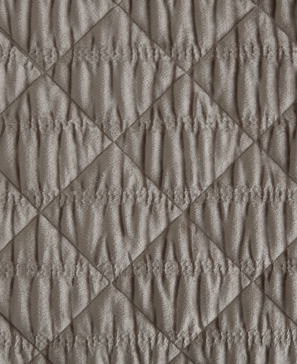 Vera Wang Solid Crushed Velvet 3-Pc. Quilt Set