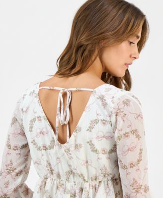 Juniors' Long-Sleeve Hanky-Hem Woven Top