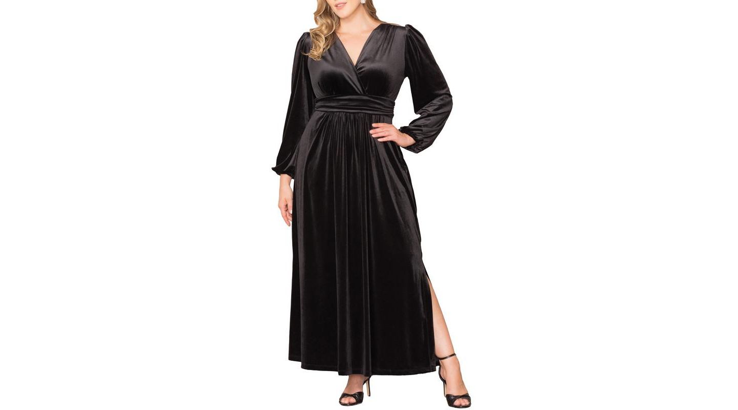 Женское платье Kiyonna Plus Size Vivienne Long Sleeve Velvet Evening Gown with Pockets, цвет: Оникс — фото 1