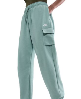 Sportswear Club Fleece Women's Mid-Rise Oversized Cargo Sweatpants