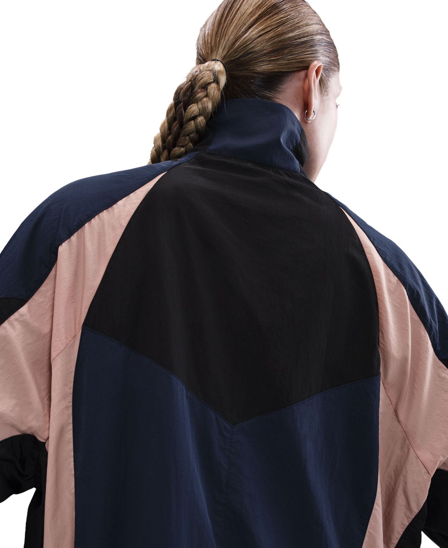 Женская куртка Nike Sportswear Colorblocked Oversized Track Jacket, цвет: Тёмно-синий / Чёрный — фото 4
