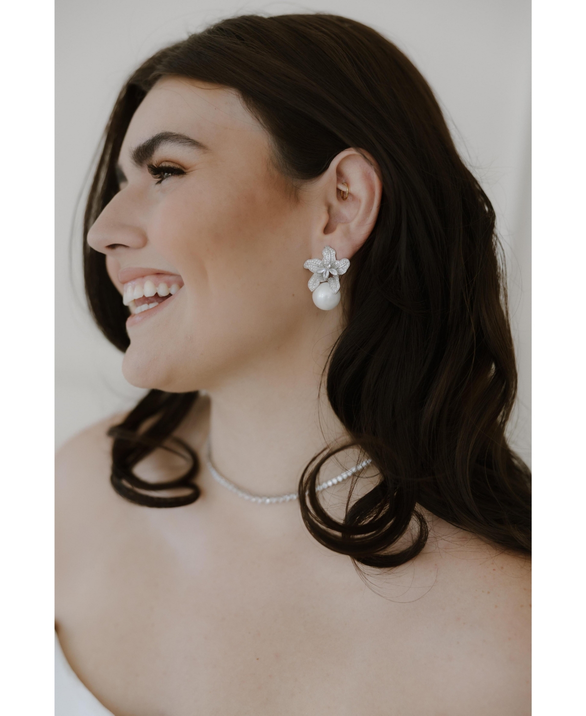 Untamed Petals Sonnet Pearl Drop Earrings