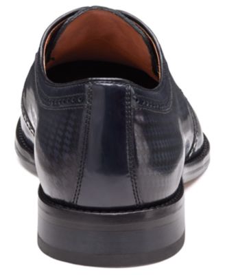 Men's Sullivan Wingtip Round Toe Dress Shoes