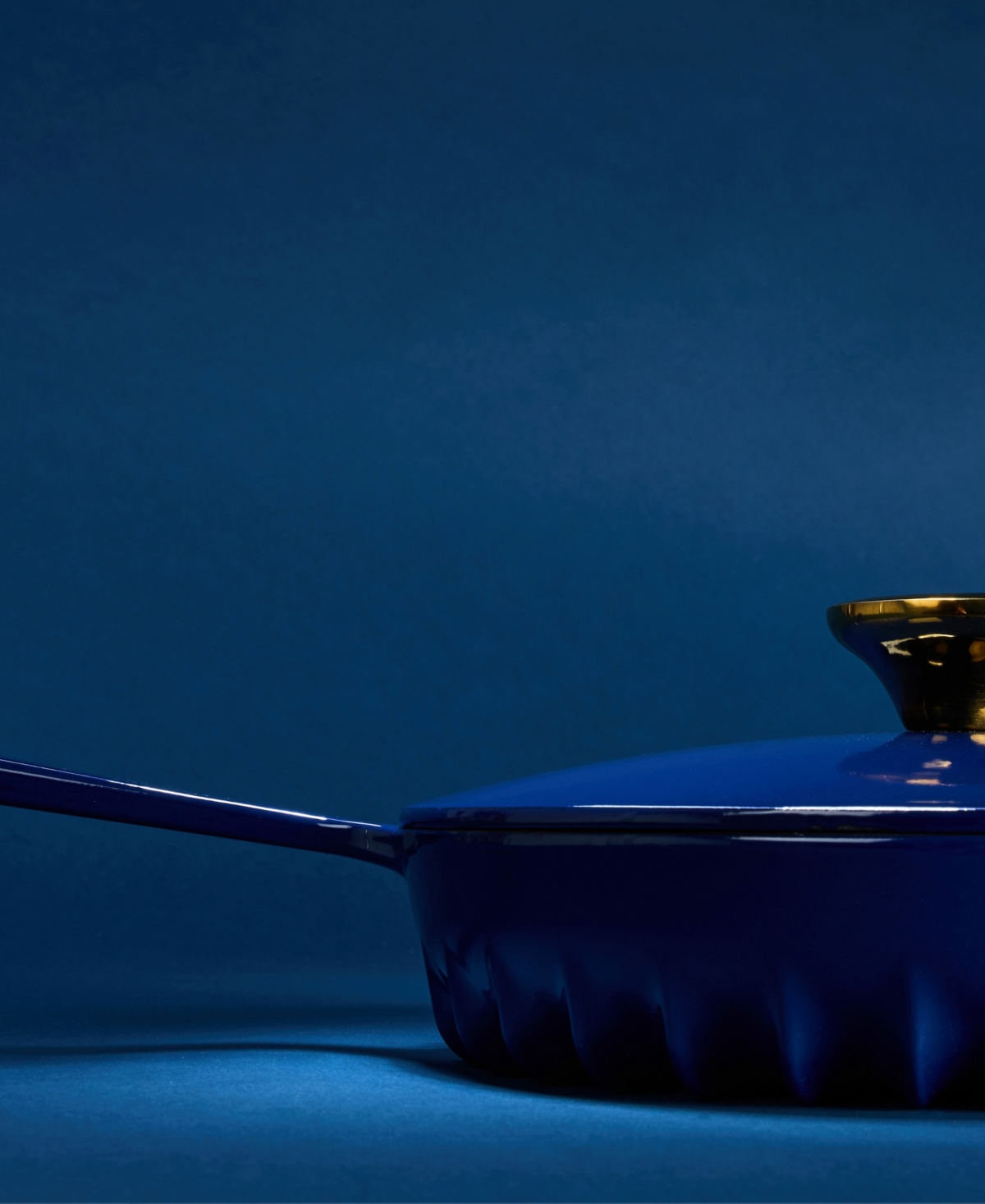 Fireup Cookware Rapid Heat Enameled Cast Iron 10" Frying Pan With Lid In Blue