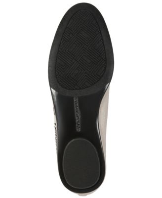 Women's Vaneda Ikonic Flats