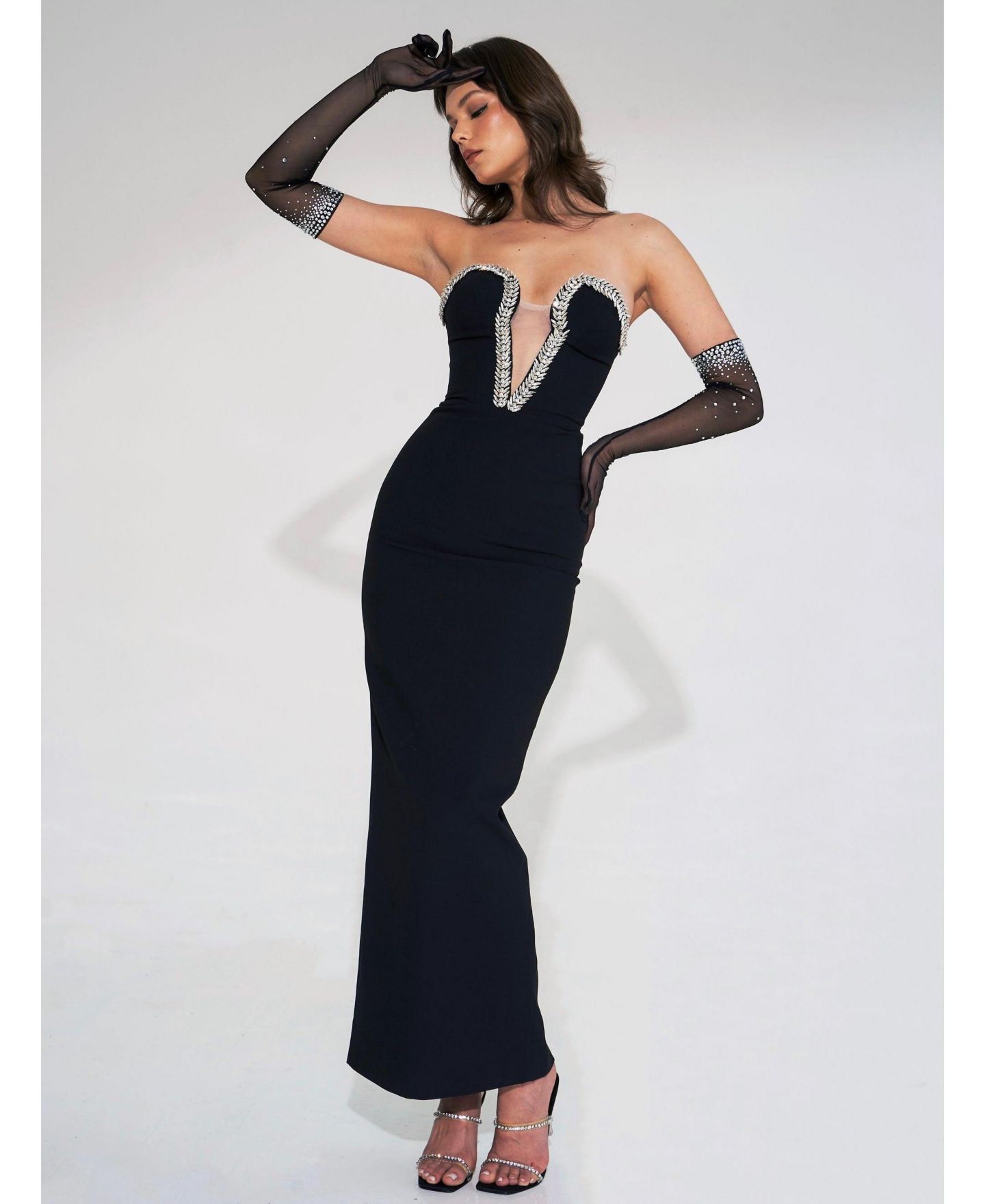 Женское платье Miss Circle Ivanna Black Crystal Embellished Maxi, цвет: Чёрный — фото 8