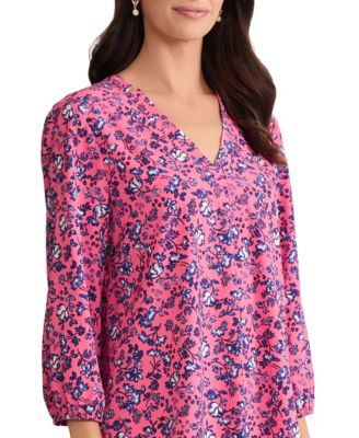 Women's V-Neck 3/4-Sleeve Top