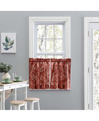 Ellis Curtain