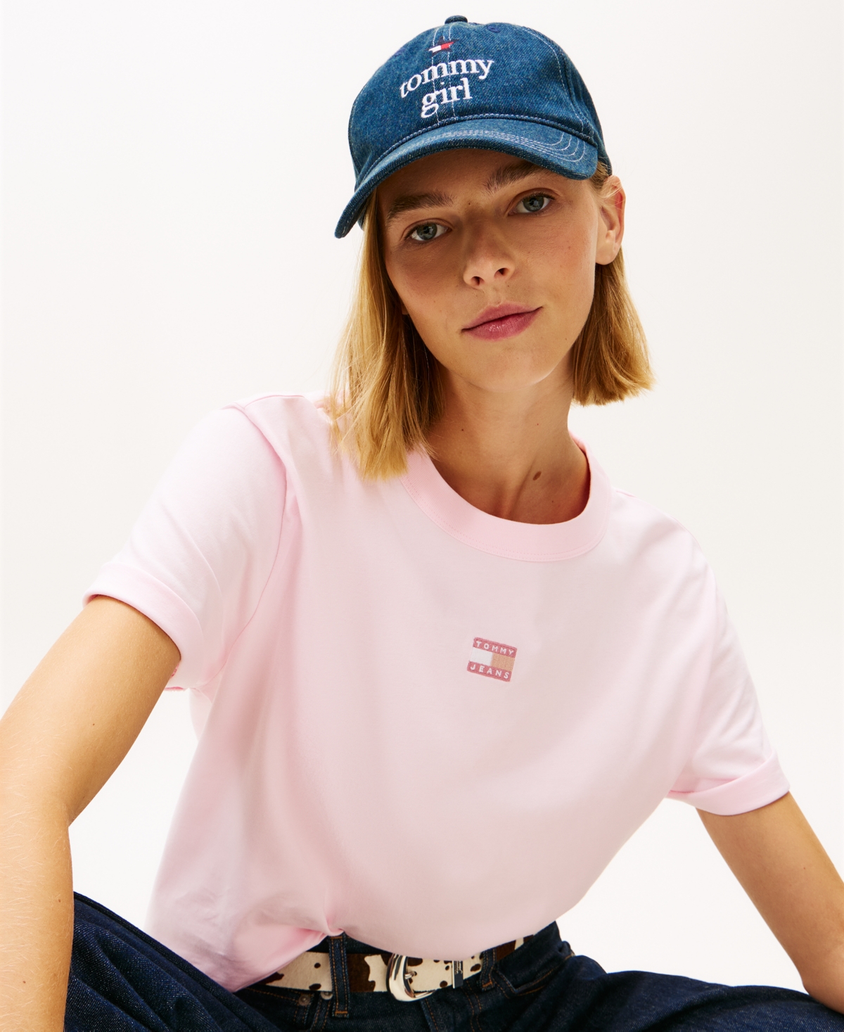 Tommy Jeans Women's Boxy Badge Crewneck T-shirt In Pink