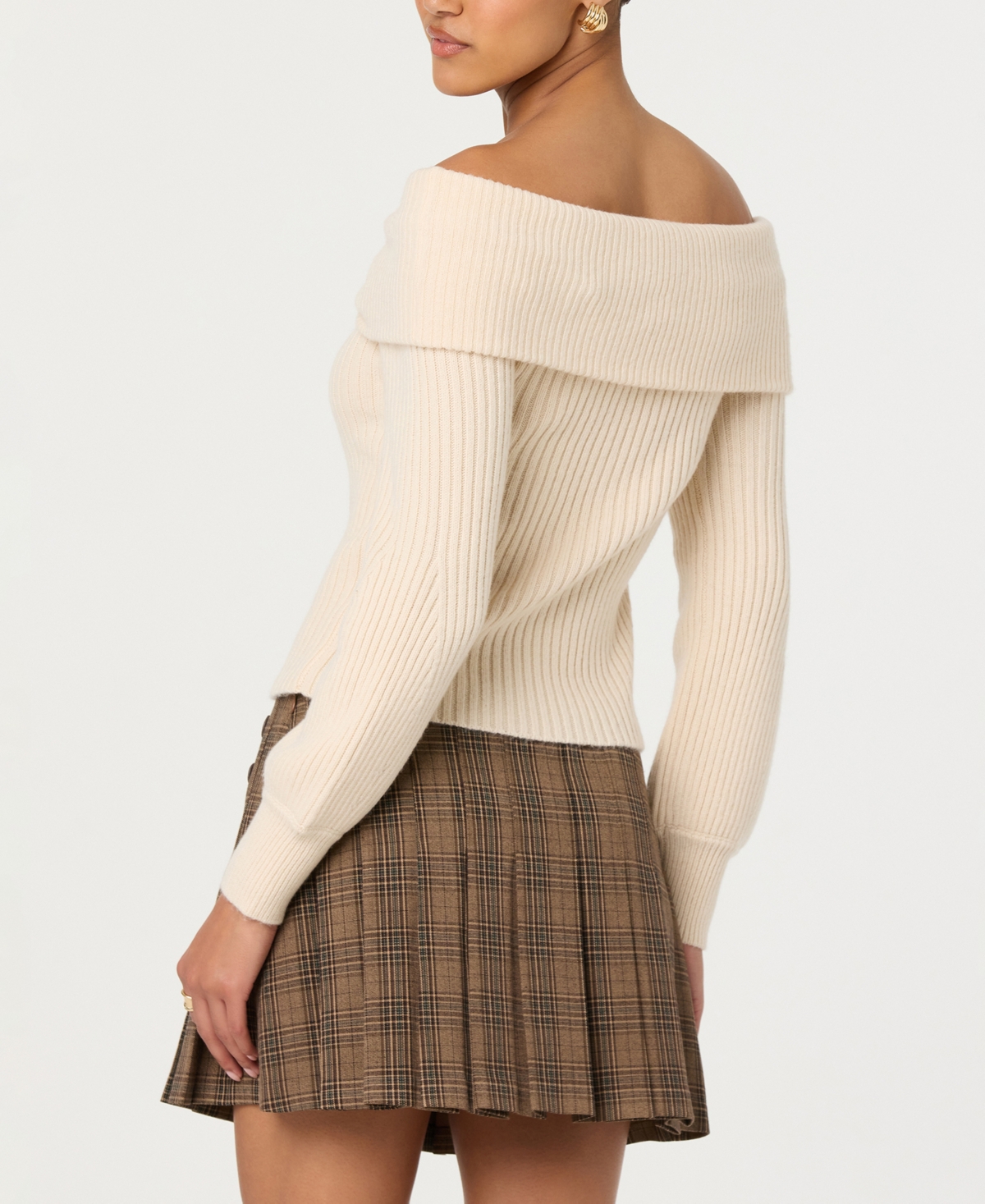 Astr the Label Women's Tilde Off-The-Shoulder Sweater