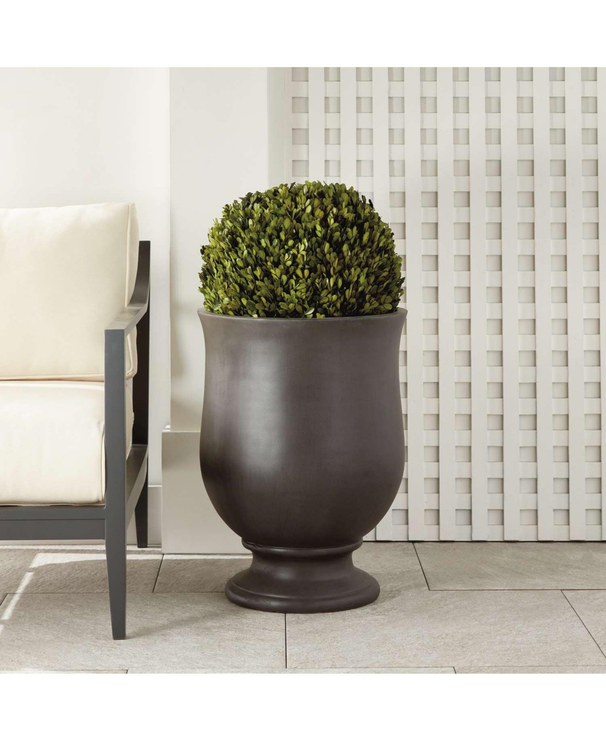 Fibreclay Josie Round Footed Planter