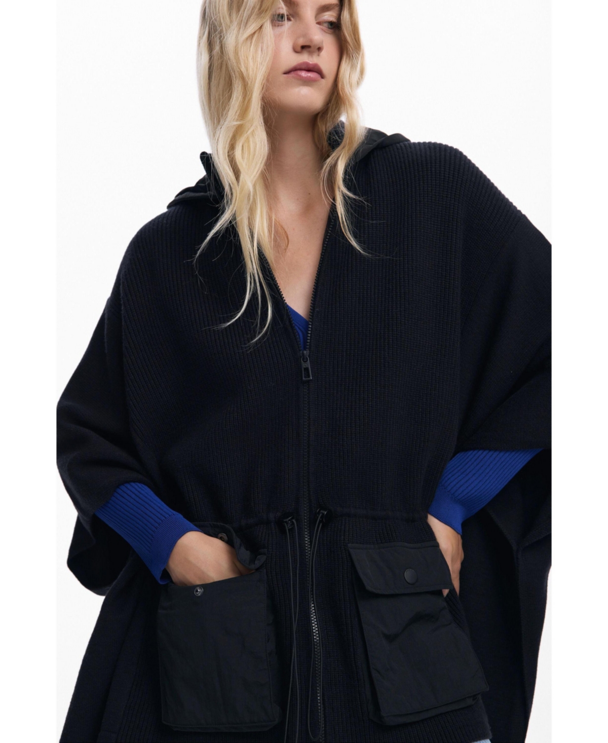 Desigual Women's Poncho With Hood And Pockets In Black