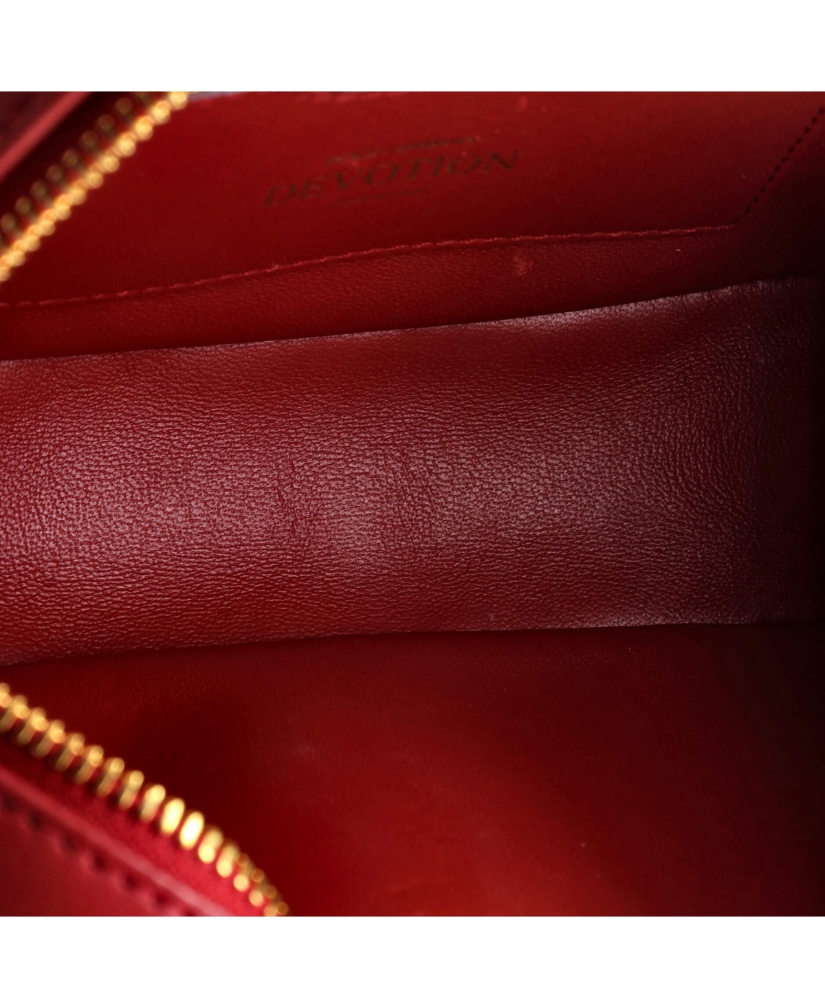 Pre-Owned Dolce & Gabbana Small Devotion Camera Bag Quilted Leather