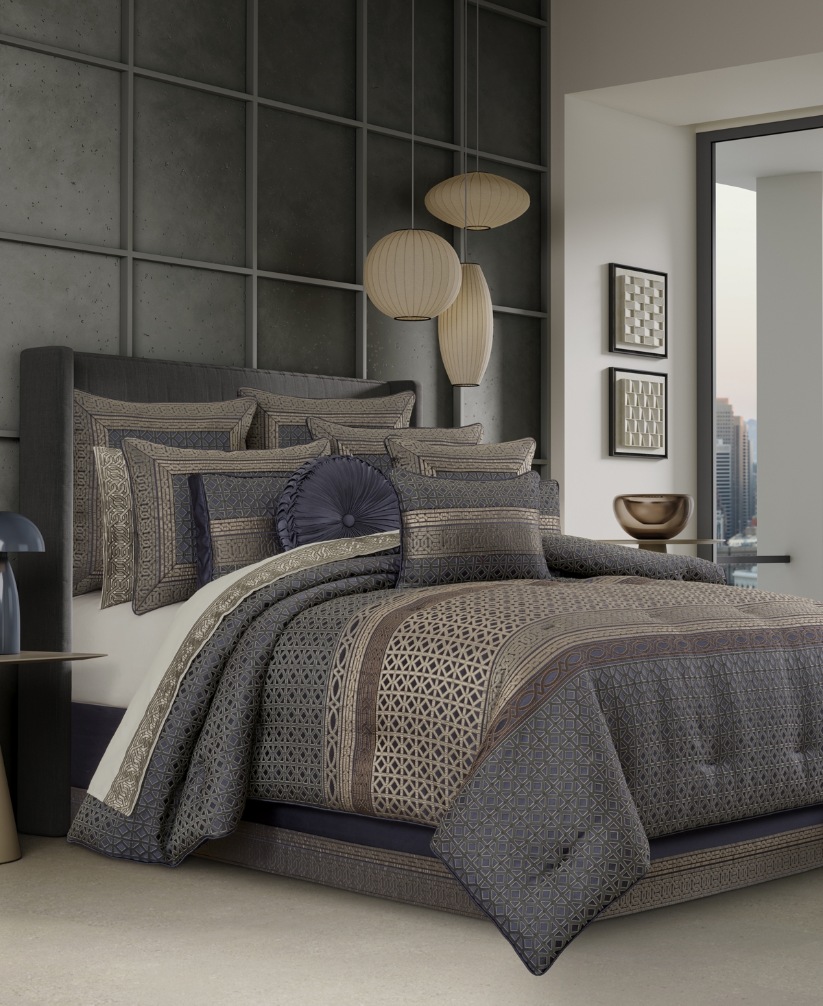 J Queen New York Alaro Geometric 4-Pc. Comforter Set