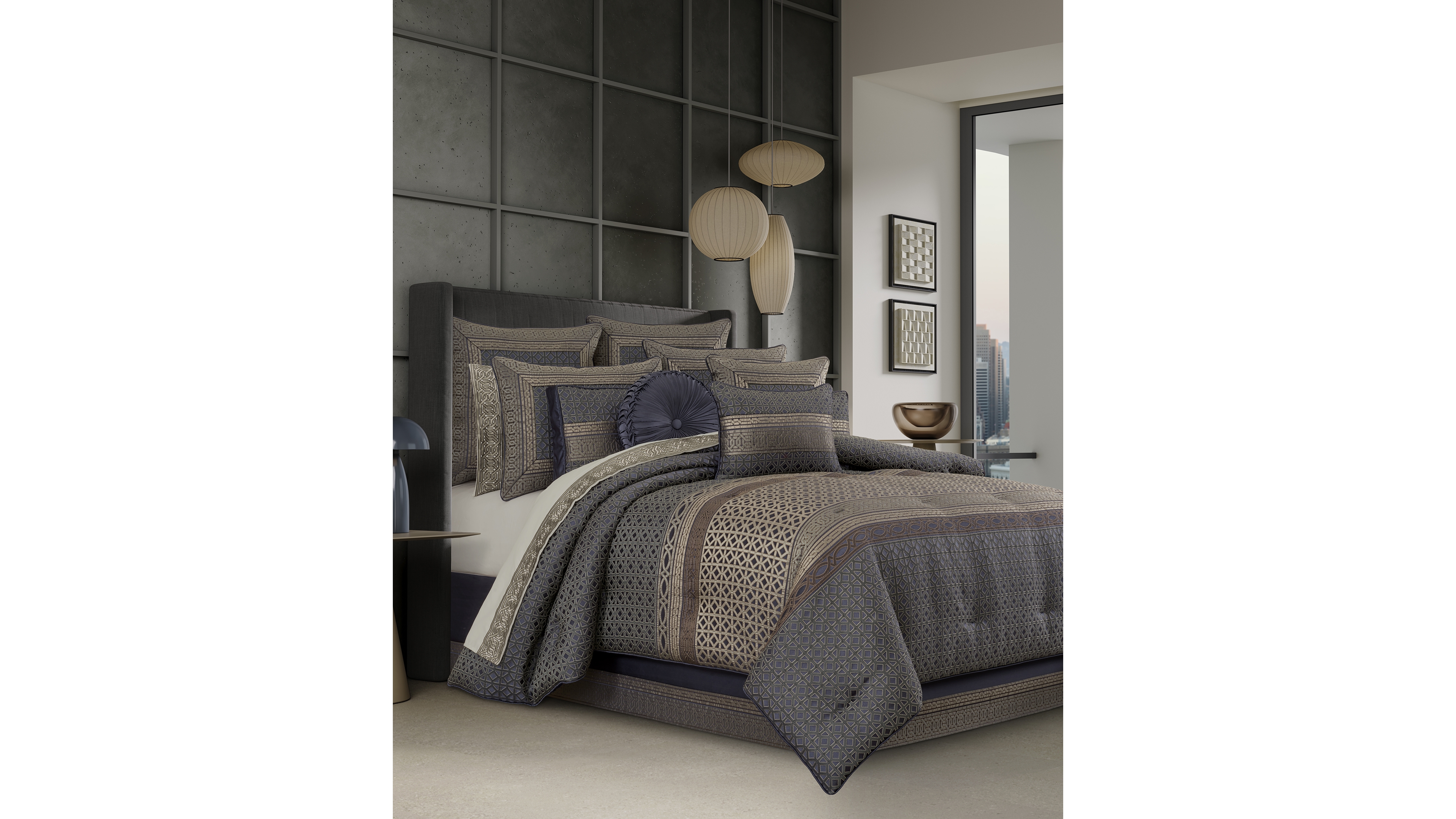 J Queen New York Alaro Geometric 4-Pc. Comforter Set, Queen