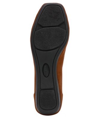 Women's Umari Buckle Ballet Flats