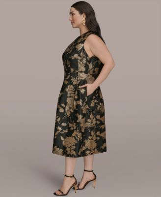 Plus Size Sleeveless Fit and Flare Midi Dress