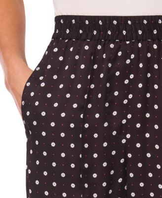 Women's Patch Pocket and Topstitch Detail Pants