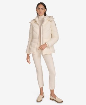 Women's Short Zip Front Puffer Jacket