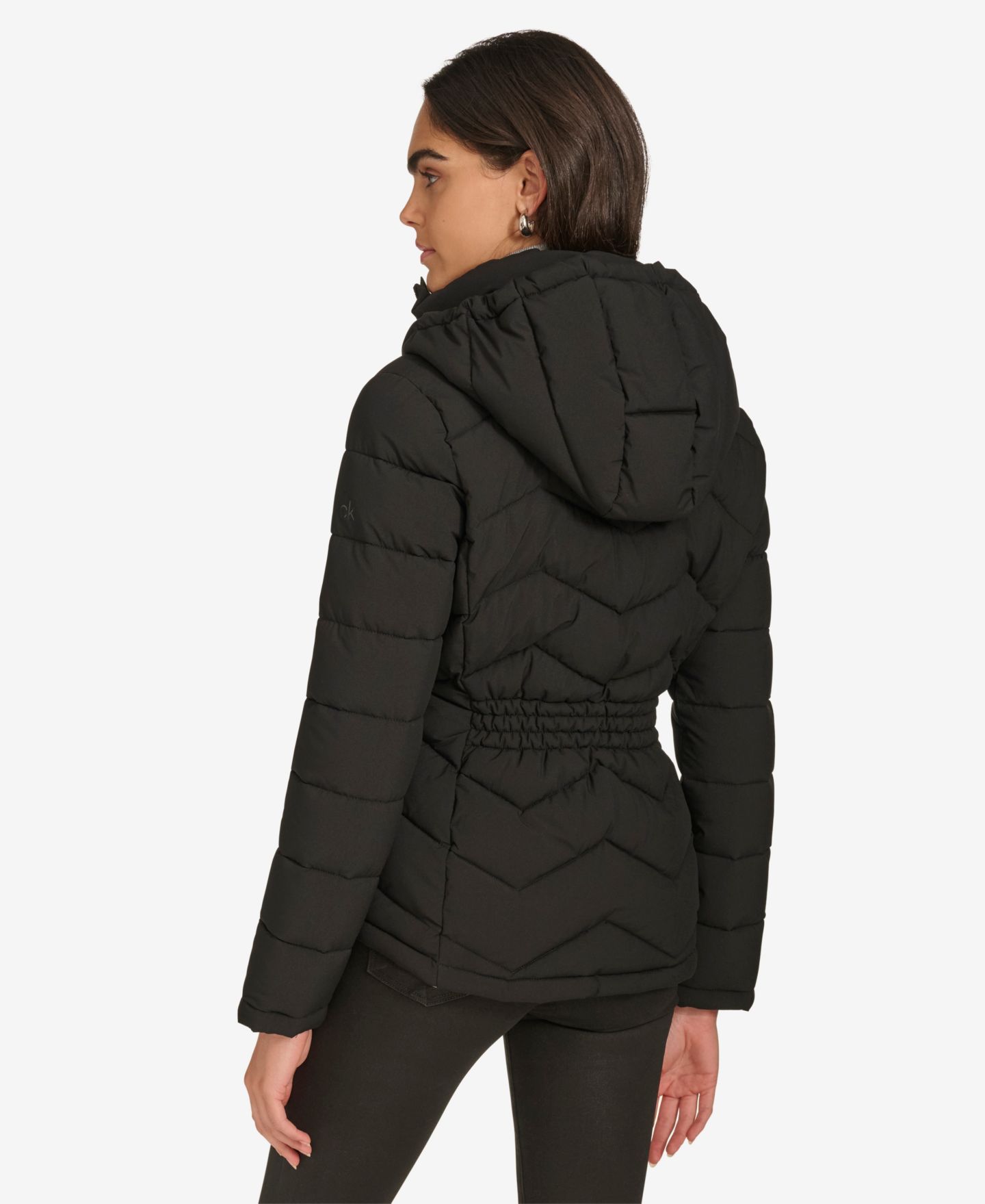 Женская куртка Calvin Klein Short Zip-Up Hooded Puffer, цвет: Чёрный — фото 6