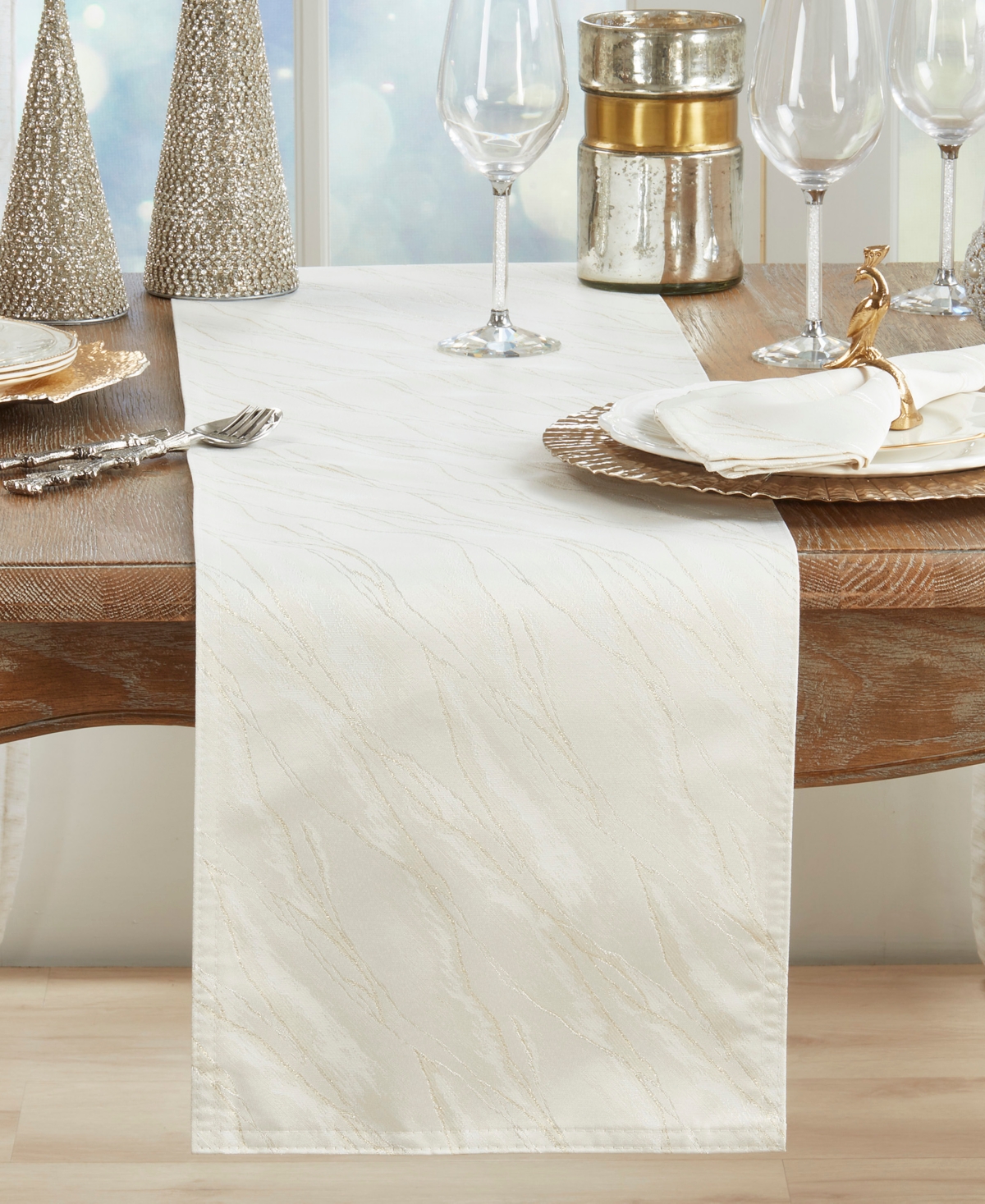 Saro Lifestyle Metallic Shimmer Table Runner, 13" x 72"