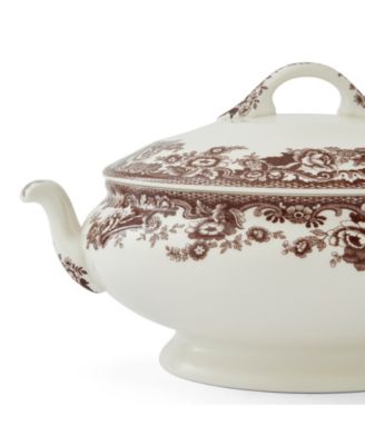 Delamere Covered Vegetable Dish