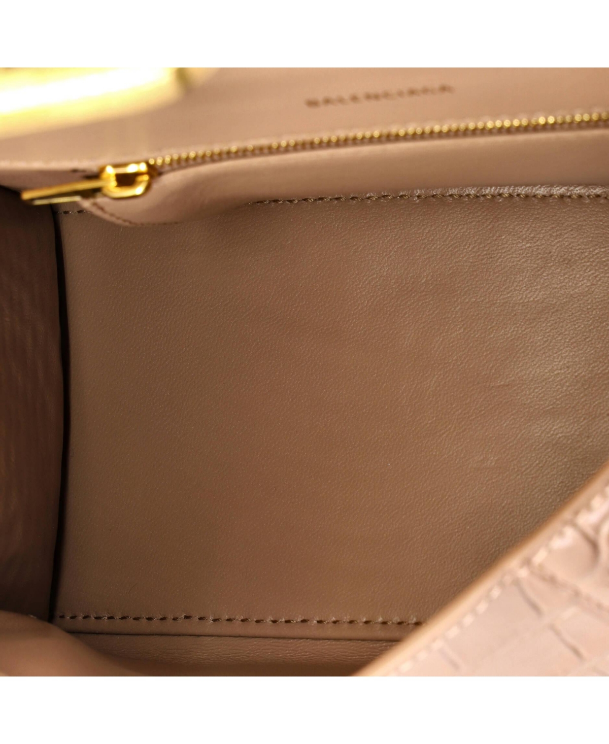 Pre-Owned Balenciaga Small Hourglass Top Handle Bag Embossed Leather