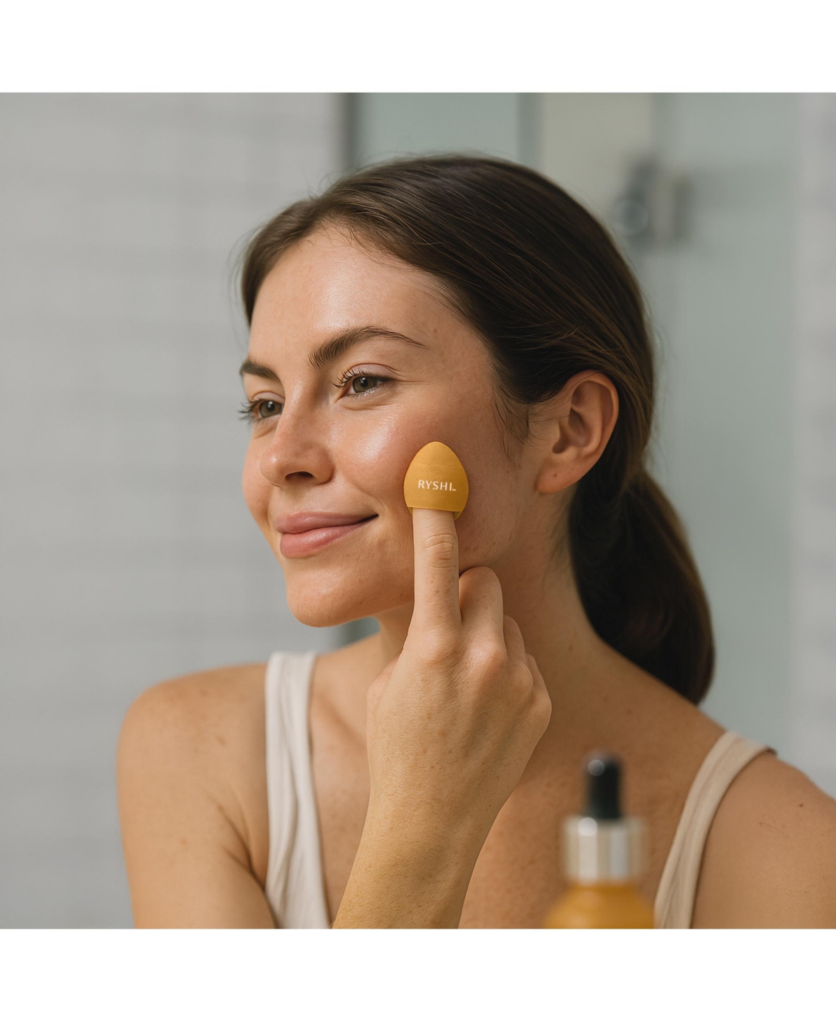 Pursonic Flawless Blend & Clean Bundle: Finger Beauty Blenders , Reusable Makeup Remover Cloths