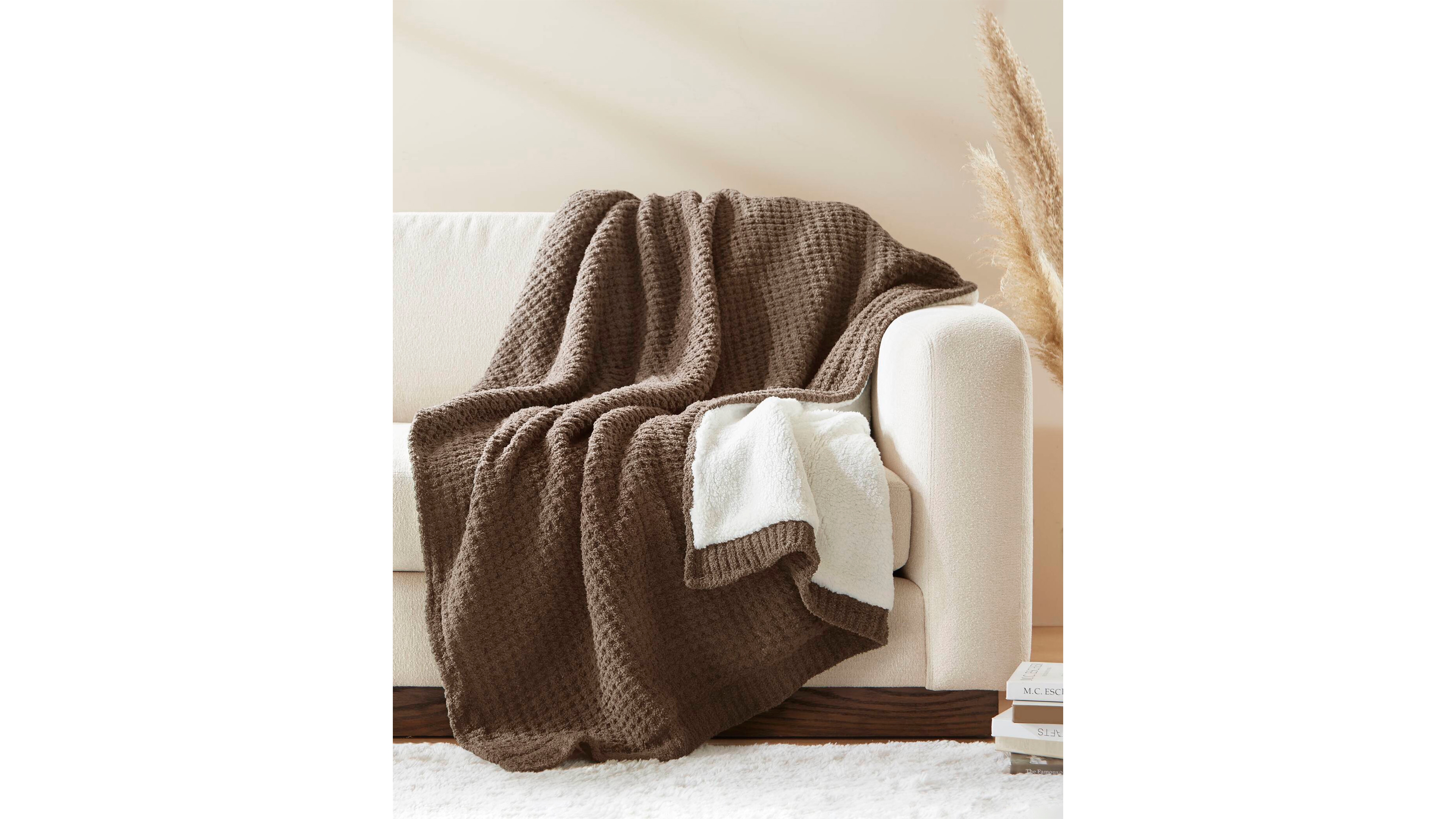 Madison Park Rowan Waffle Knit Chenille Throw, 50" x 60"