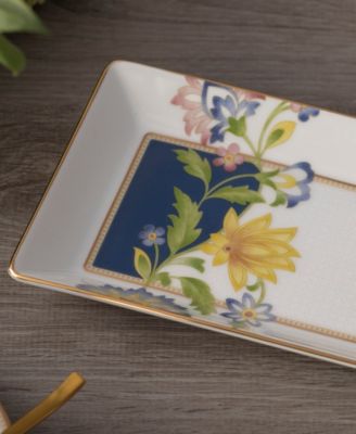 Tusker Garden Rectangular Tray, 9-3/4" X 5"