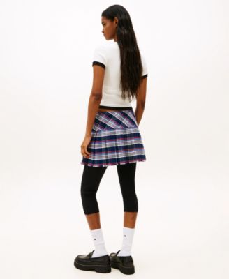 Women's Slim Badge T-Shirt