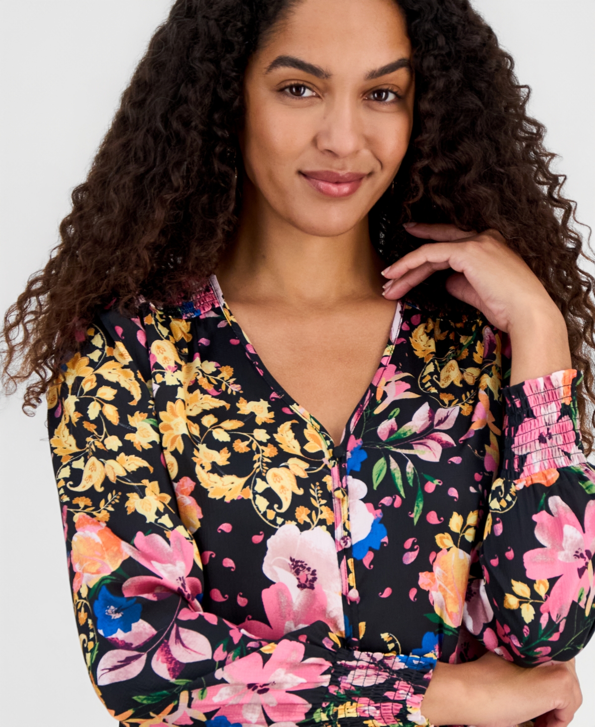 T Tahari Women's Printed V-Neck Pleated-Back Top