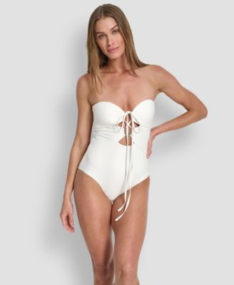 Women's Removable Cups Halter Neck One-Piece Swimsuit