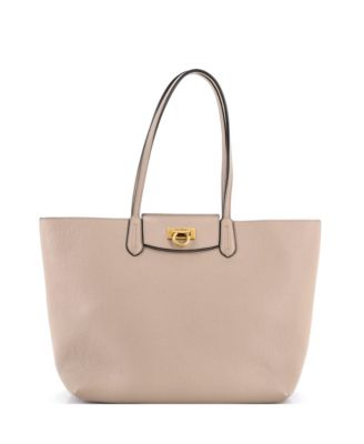 Pre-Owned Salvatore Ferragamo